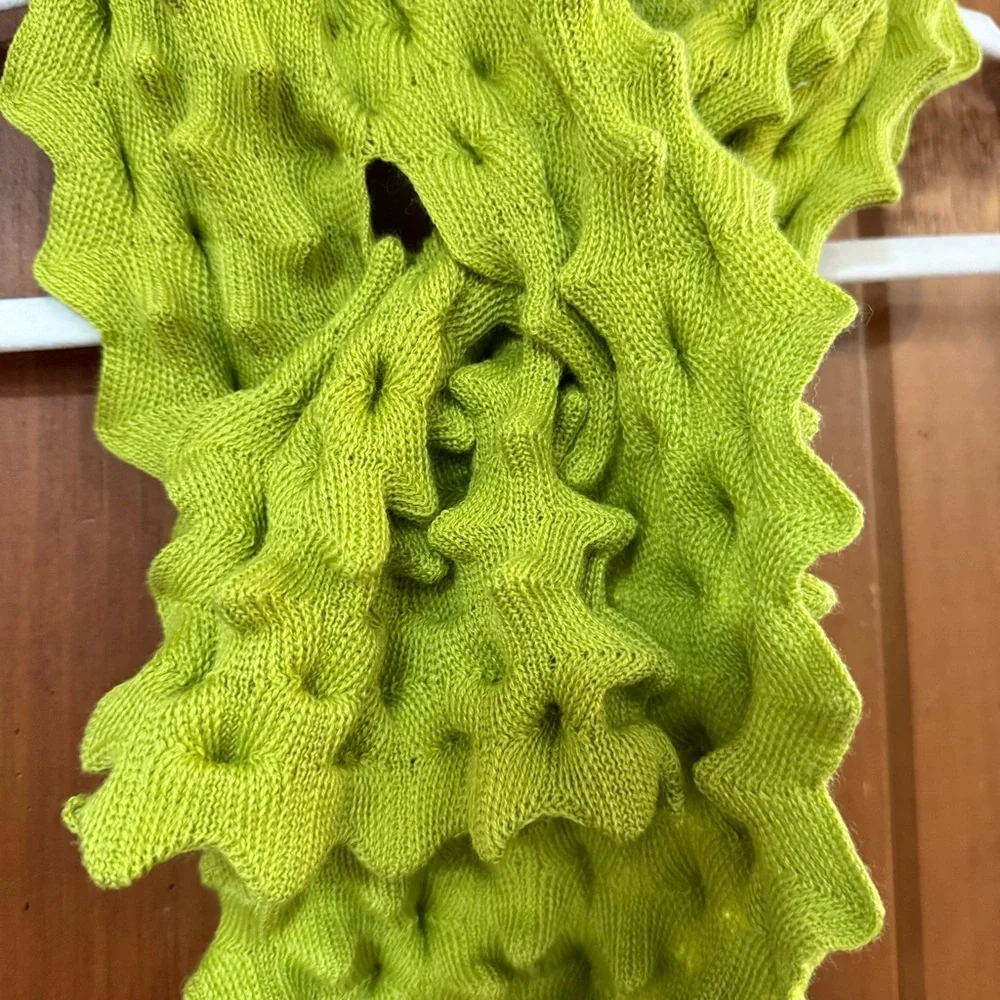 SAINT JAMES Green Alveole Scarf - Picture 3 of 4